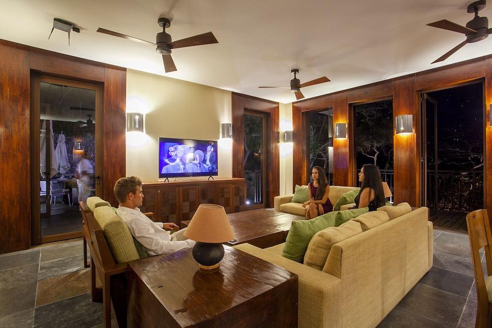Celeste Beach Residences Huatulco Curamoria Collection Santa Cruz Huatulco Exterior photo