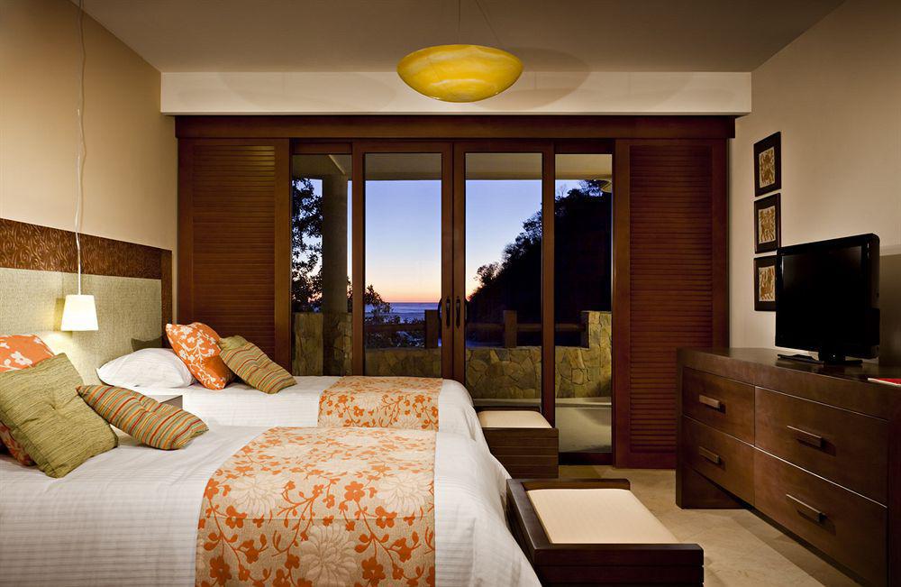 Celeste Beach Residences Huatulco Curamoria Collection Santa Cruz Huatulco Exterior photo